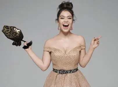 Auli'i Cravalho by Eric Ray Davidson for Seventeen's Prom 2019