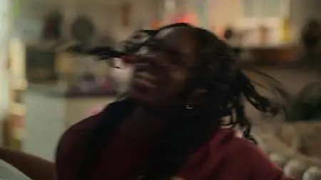 Dead Hot S01E01