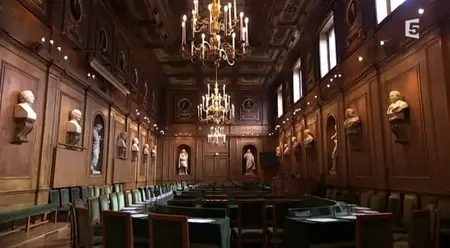 (Fr5) Un fauteuil au 23, quai de Conti (2014)