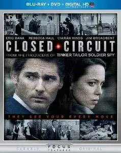 Closed Circuit (2013)