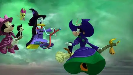 Mickey's Tale of Two Witches (2021)