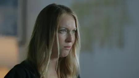 Seduced: Inside the NXIVM Cult S01E03