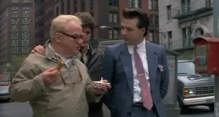 The Pope of / Le Pape de / Greenwich Village (1984)
