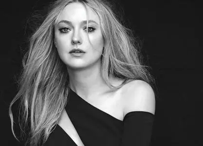 Dakota Fanning by Francesco Carrozzini for DuJour Summer 2018