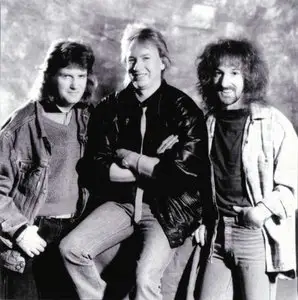 Barclay James Harvest - Glasnost (1988) [2013, 2CD, Esoteric, Eclec22384] Re-up