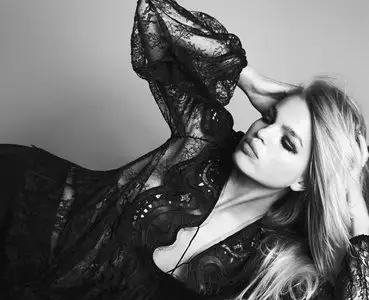 Daphne Groeneveld by Bjorn Iooss for The Edit Magazine July 2015