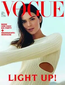 Vogue Germany - Dezember 2021