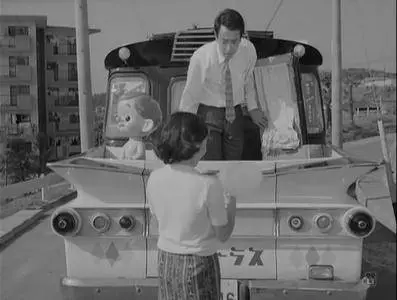 Kanojo to kare / She and He (1963)