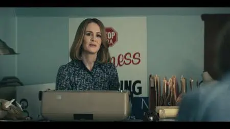 Mrs. America S01E09
