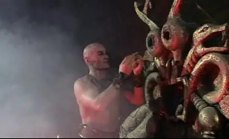The Tomb / La Tomba (2004)