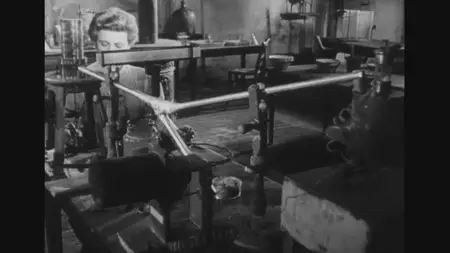 The Genius Of Marie Curie The Woman Who Lit Up The World (2013)