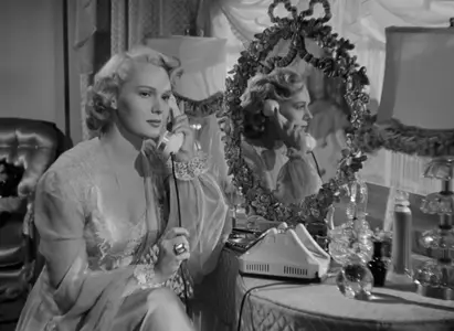 Side Street (1949)