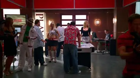 Betty S03E01