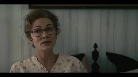 Mrs. America S01E09