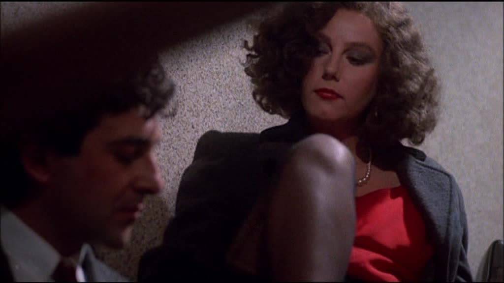 Una donna allo specchio (1984)