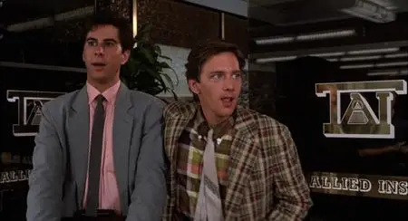 Weekend at Bernie's (1989) [Remastered]