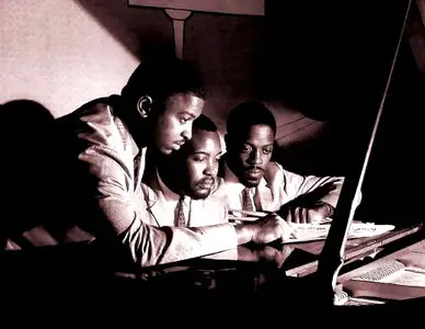 The Three Sounds - Standards (1998)