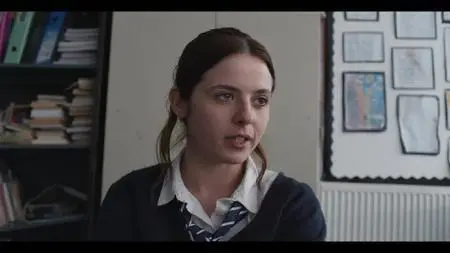 In My Skin S02E01