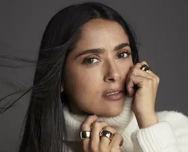 Salma Hayek by Alexi Lubomirski for Vogue Mexico & Latin America November 2018