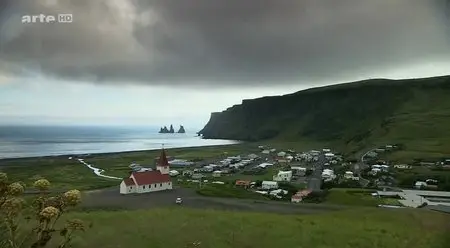 (Arte) L'Islande au plus près des volcans (2013)