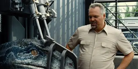 Jurassic World (2015)
