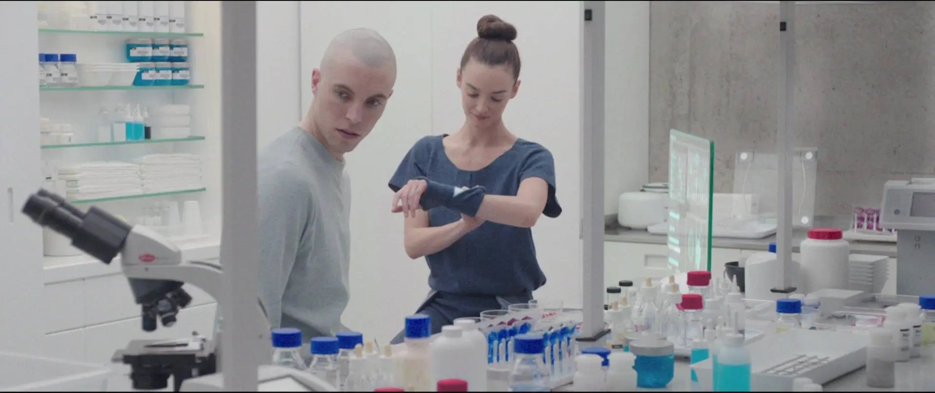 Realive (2016)
