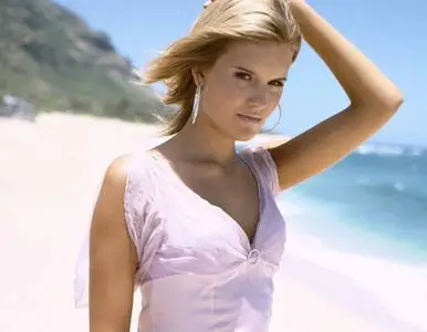 Maggie Grace by Reisig & Taylor for Lost Season 1