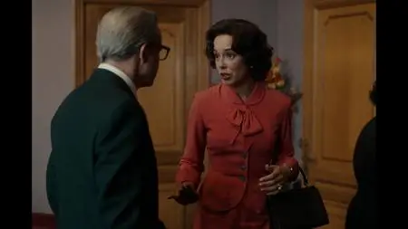 Cristóbal Balenciaga S01E05