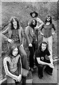 Gentle Giant - Three Friends (1973)