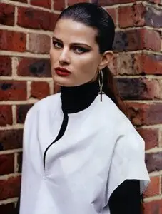 Isabeli Fontana by Alasdair McLellan for Vogue Paris May 2012