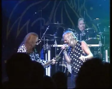 Uriah Heep - The Legend Continues (2001)