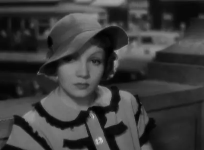 The Gilded Lily (1935)