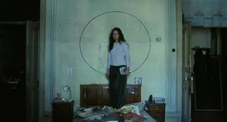 How to Draw a Perfect Circle / Como Desenhar um Círculo Perfeito (2009)