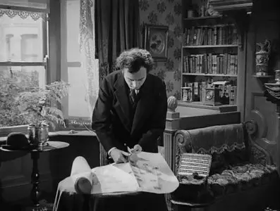 Kind Hearts and Coronets (1949)