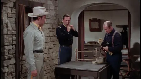 Escape from Fort Bravo (1953)