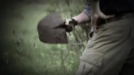 Hunting Hitler S03E00