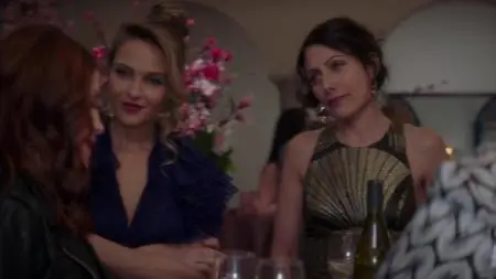 Girlfriends' Guide to Divorce S04E06
