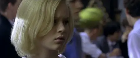 The Hole (2001)