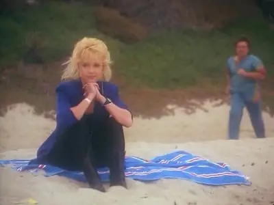 Beach Babes from Beyond (1993)
