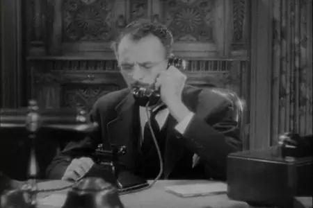 Charlie Chan in London (1934)