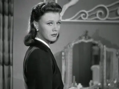 Kitty Foyle (1940) [Re-UP]