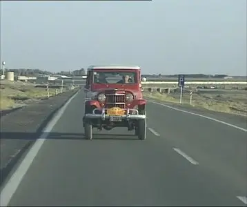 The Mad Motorists - Peking to Paris Part 2 (2003)