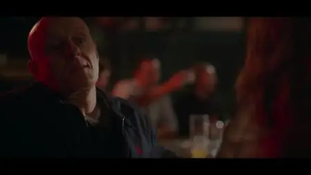Hold Tight S01E01