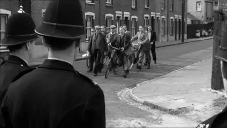 The Angry Silence (1960)