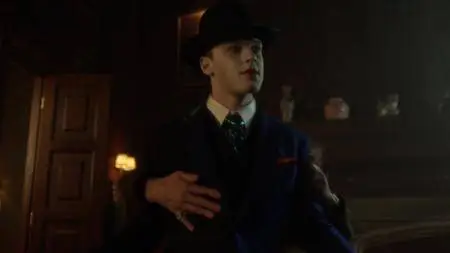 Gotham S04E22