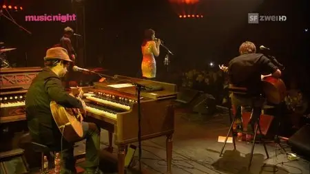 Amy Macdonald - Zermatt Unplugged (2012) [HDTV 720p]