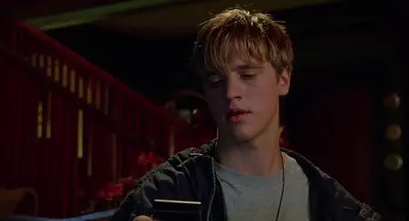 Idle Hands (1999)