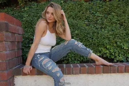 Hunter King - Serena Boutique Clothing 2016