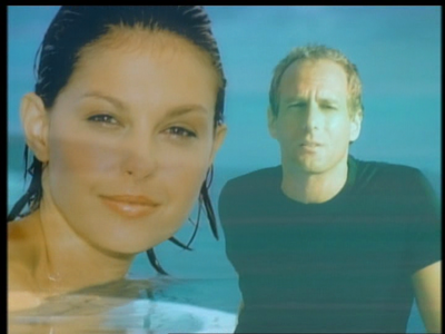 Michael Bolton - The Essential Michael Bolton (2005) (DVD9)