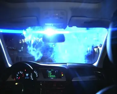 Skyline (2010)